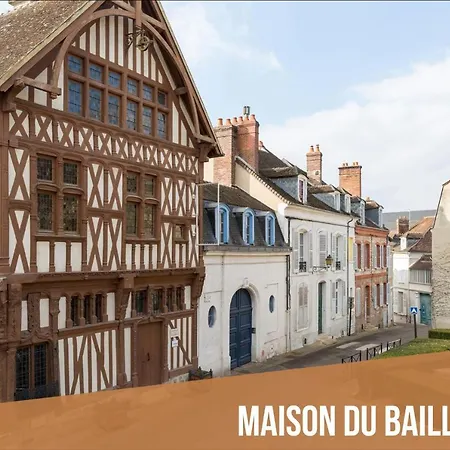 Black Cognac Joigny Exterior photo