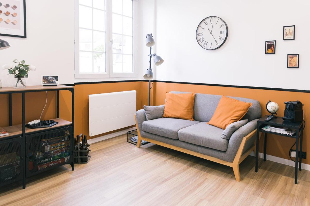 Apartment Black Cognac Joigny