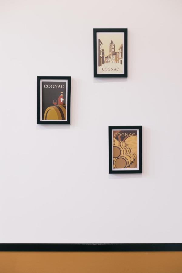 Apartment Black Cognac